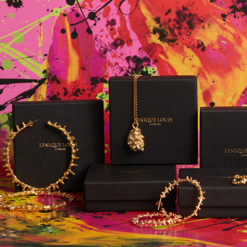 SMALL HAMMERED GOLD HOOPS Lenique Louis