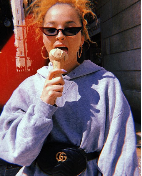 Ella Eyre Giving 90's Style Wearing Lenique Louis Gold Hoop Earrings Lenique Louis